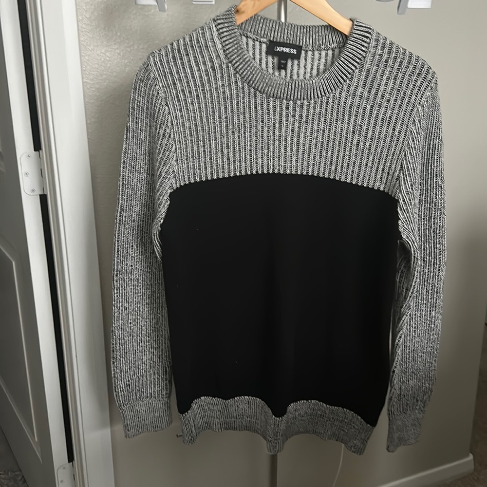 Express knit sweater brand new without tags
